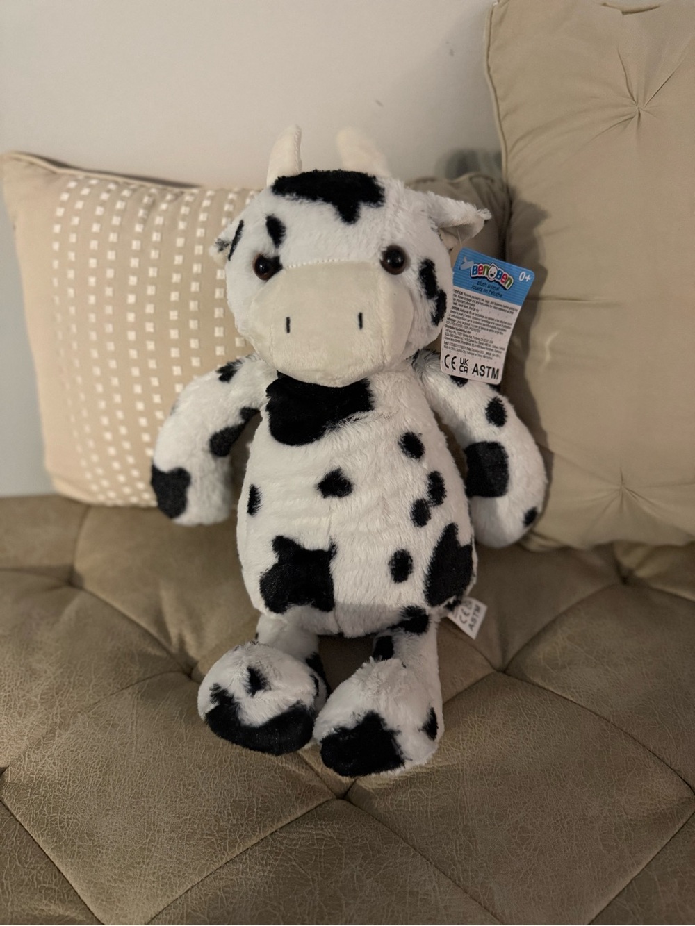 Plush Black & White Cow Stuffed Animal. NWT.